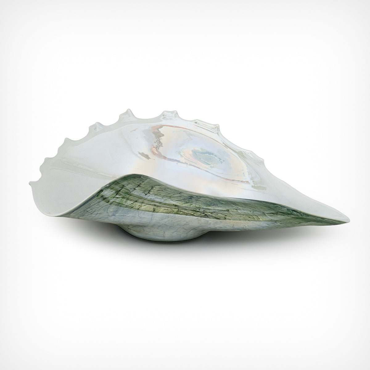 Schale in Muschelform mit schimmernder Glasur „Abertausend“ – diesellerie.com
